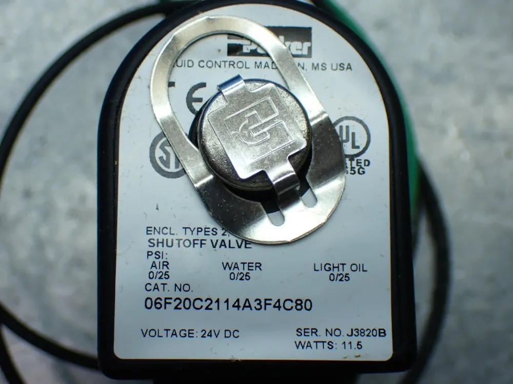 Parker 3/8"npt, 7/32"orifice Solenoid Valve. - 06f20c2114a3f4c80