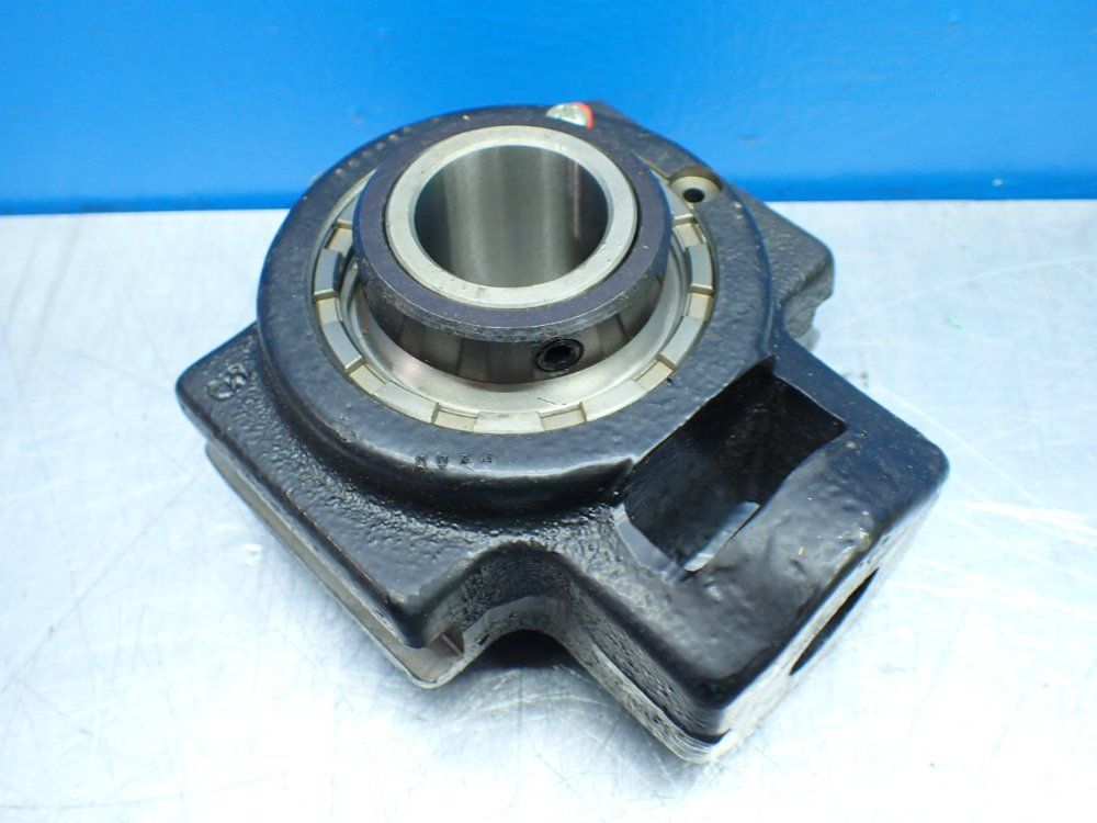 Rexnord Side Mount, Spherical Roller, 1-3/16 In Bore Roller Bearing Take-up Unit - Zt32103