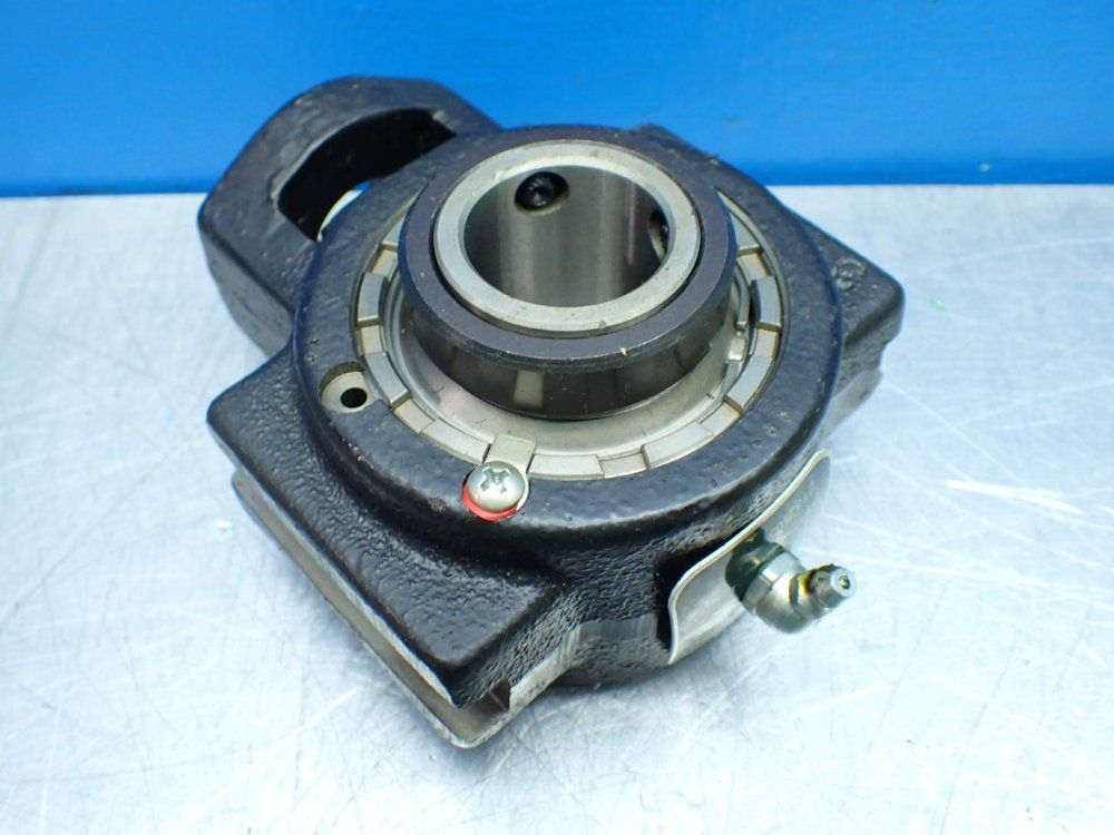 Rexnord Side Mount, Spherical Roller, 1-3/16 In Bore Roller Bearing Take-up Unit - Zt32103