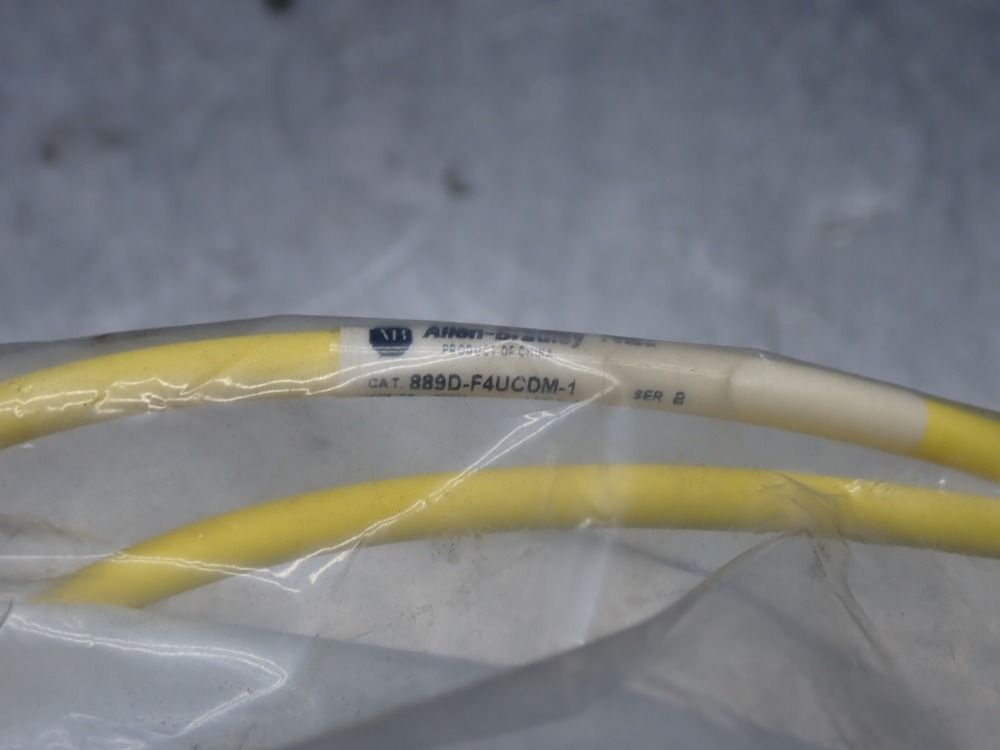 Allen Bradley Qd Patch Cord - 889d-f4ucdm-1