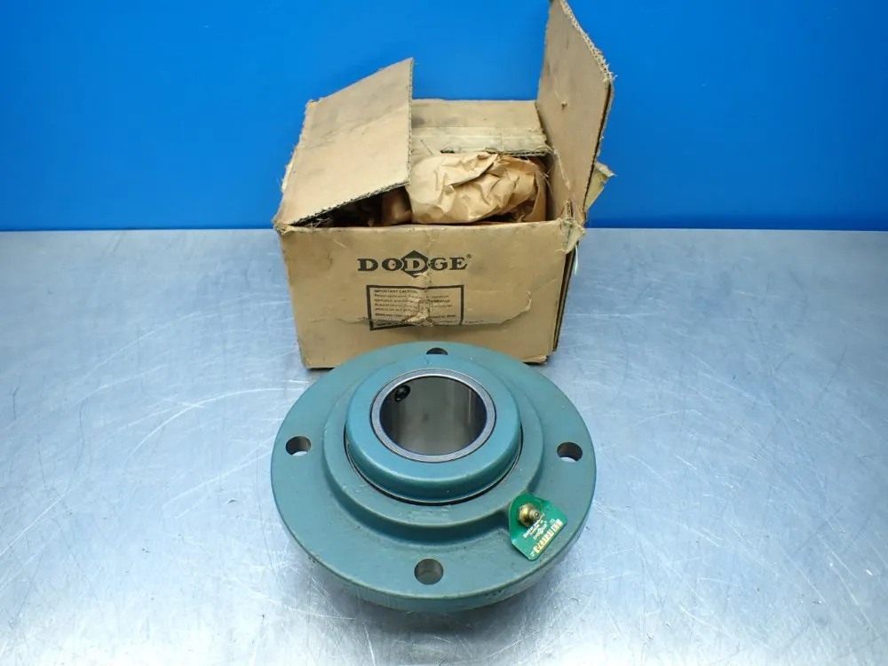 Dodge Tapered Roller Brg., 2-3/16 In Bore , 4-bolt Four-bolt Piloted Roller Bearing Unit - Fc-e-203r