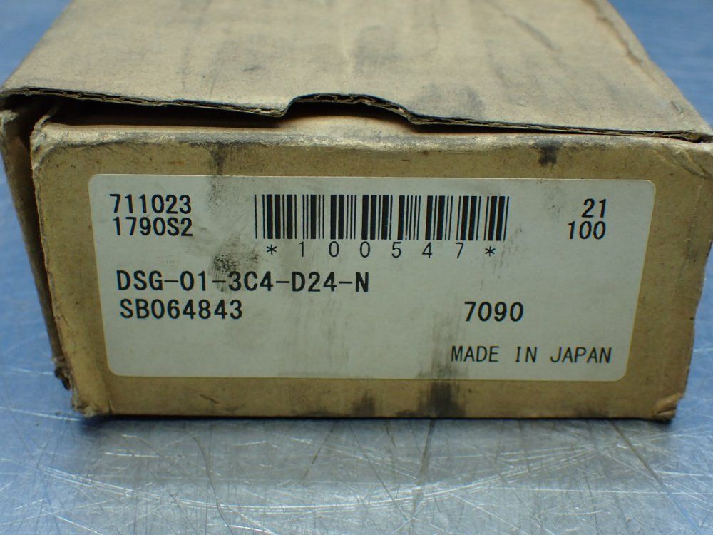 Yuken Hydraulic Directional Solenoid Valve. - Dsg-01-3c4-d24-n