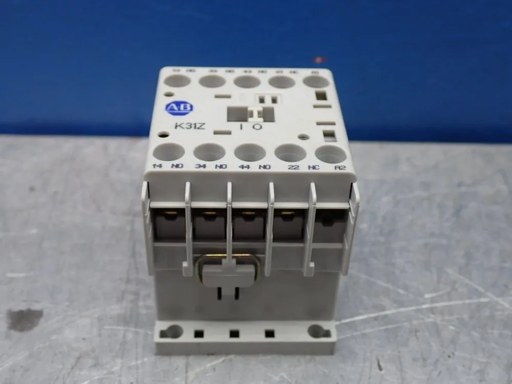 Allen Bradley Control Relay - 700-k31z-dj