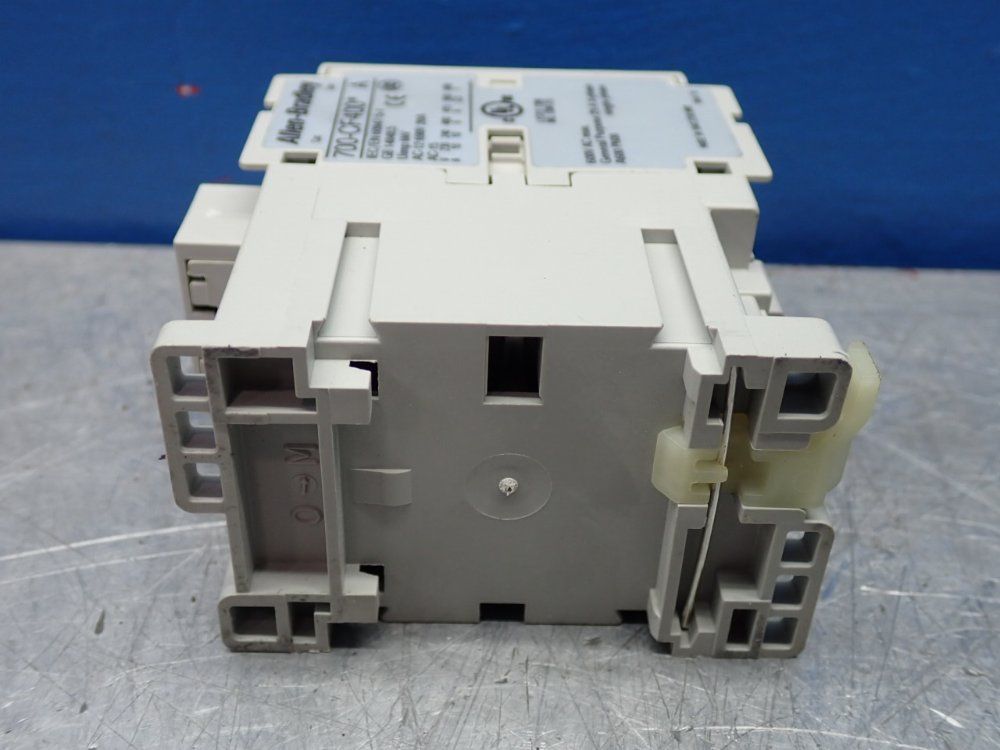Allen Bradley Control Relay - 700-cf400d