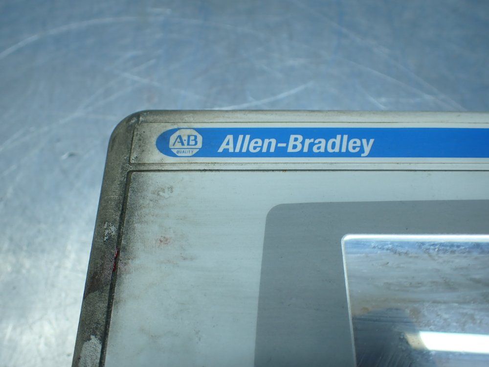 Allen-bradley Panelview Plus 1000 Operator Panel - 2711p-t10c4d8