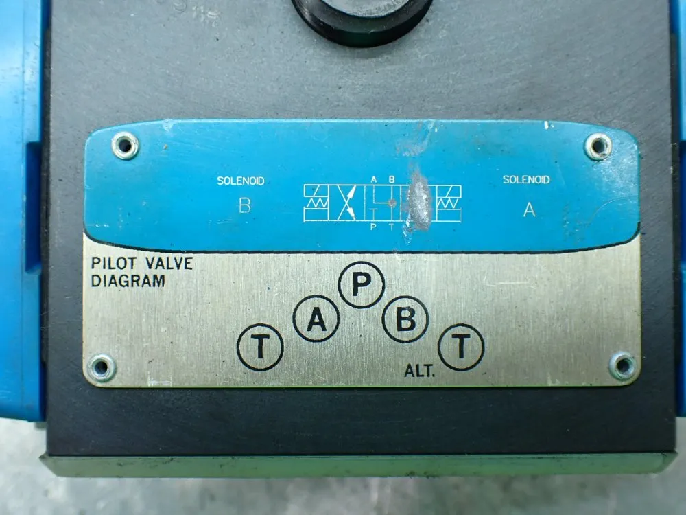 Eaton Vickers Hydraulic Directional Control Valve Solenoid Actuation - Dg4s4w-016c-b-60