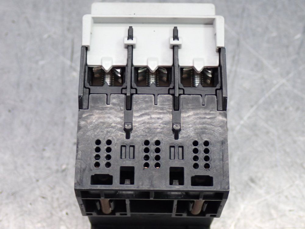 Allen Bradley Motor Protection Circuit Breaker - 140mt-c3e-c16