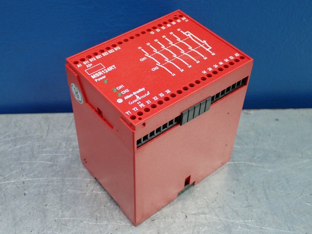 Allen Bradley Monitoring Safety Relay Module - 440r-g23110