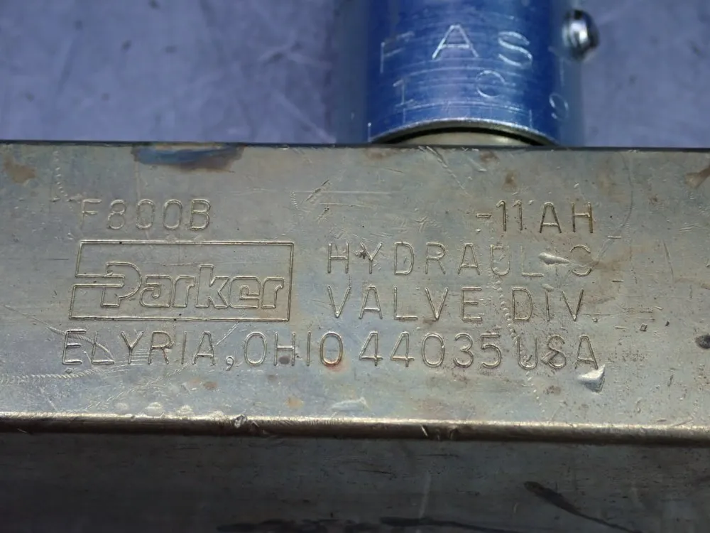 Parker 2000psi Hydraulic Control Valve - F800b