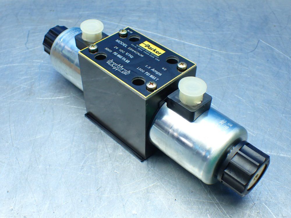 Parker Hydraulic Directional Control Valve - D3w4cnjw