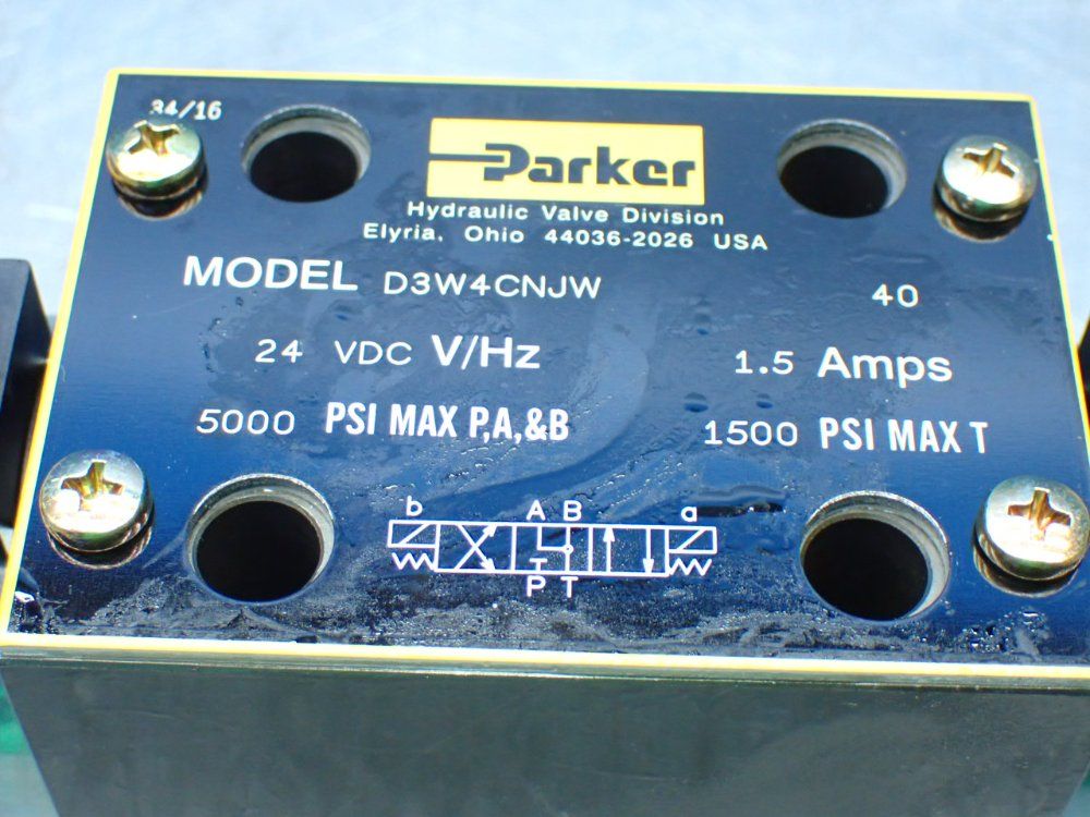 Parker Hydraulic Directional Control Valve - D3w4cnjw