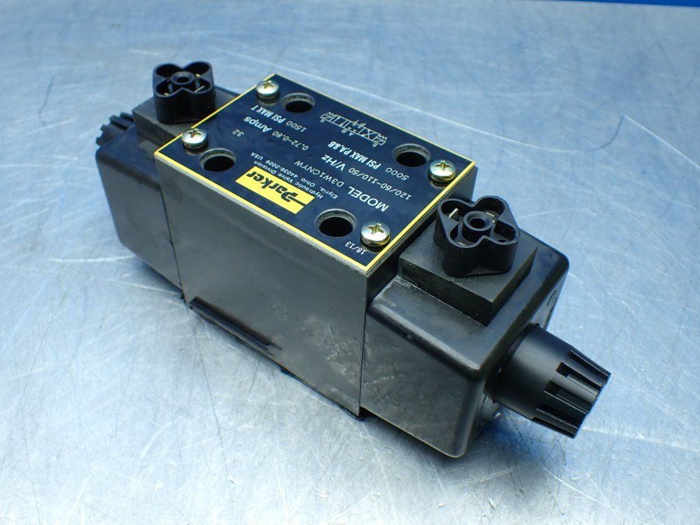 Parker Hydraulic Directional Control Valve - D3w1cnyw