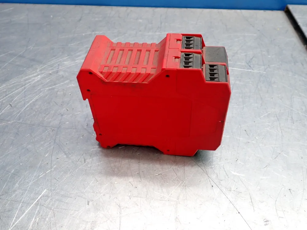 Allen-bradley Safety Relay - Msr138.1dp