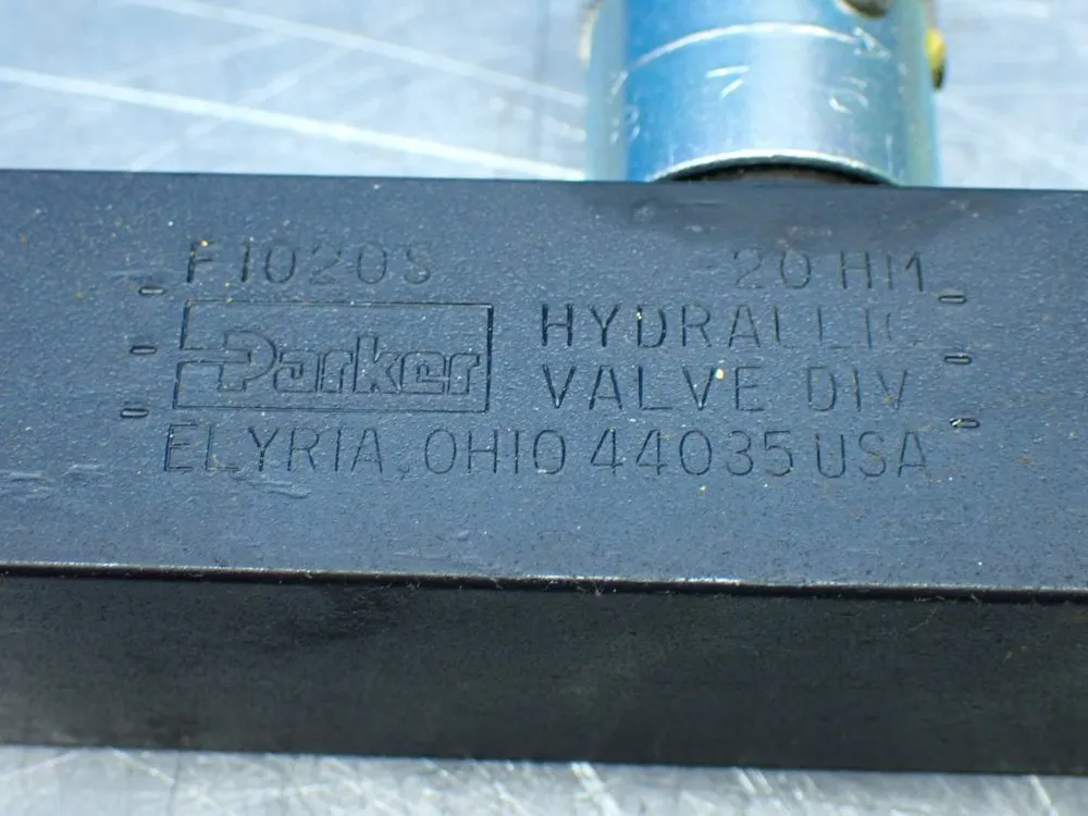 Parker In-line Hydraulic Flow Control Valve - F1020s