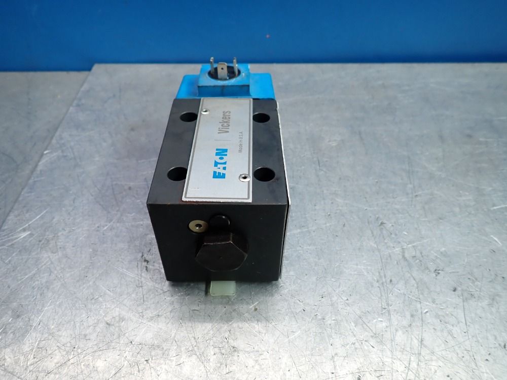 Eaton Corporation Hydraulic Valve - 02-337539