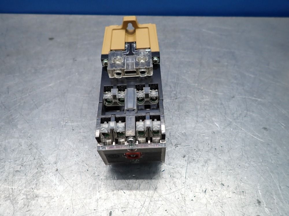 Allen-bradley Ac Relay - 700-p800a1