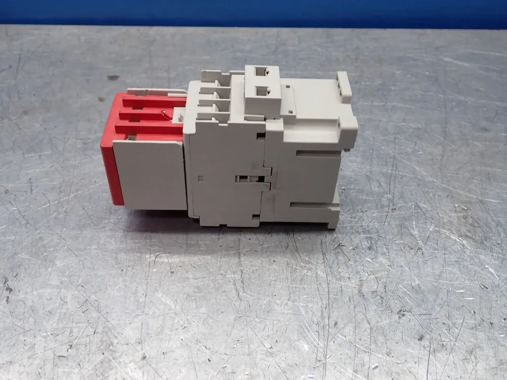 Allen-bradley Safety Control Relay - 700s-cf620ejc