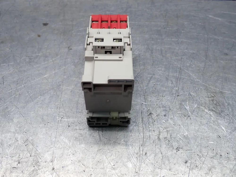 Allen-bradley Safety Control Relay - 700s-cf620ejc