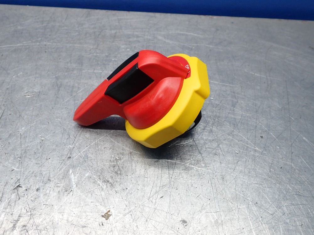 Allen-bradley Operating Handle - 194r-py