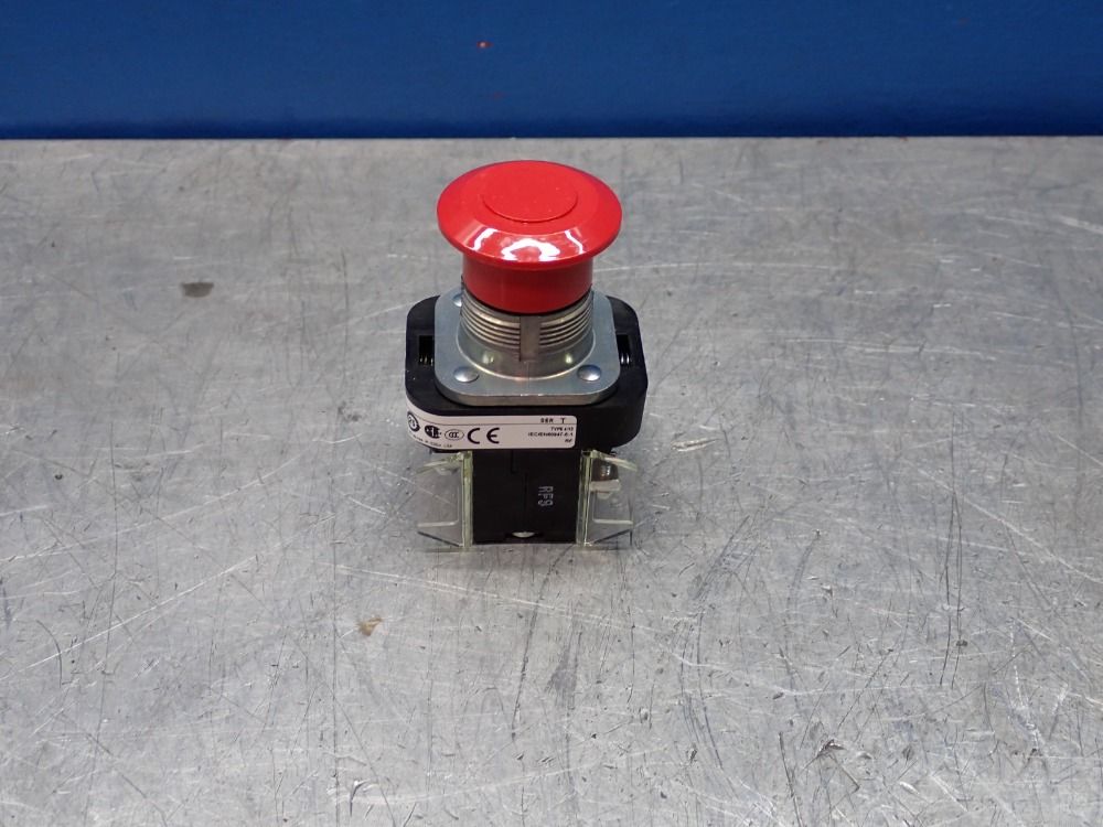Allen-bradley Push Button, Red - 800t-fx6a5