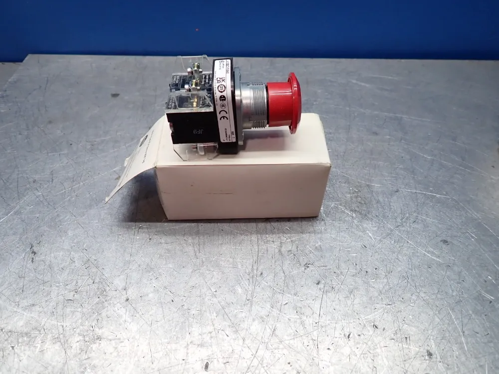 Allen-bradley Push Button, Red - 800t-fx6a5