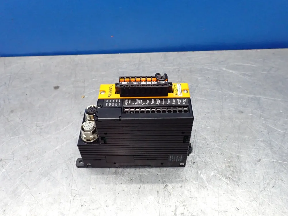 Keyence Safety Relay - Gl-t11r