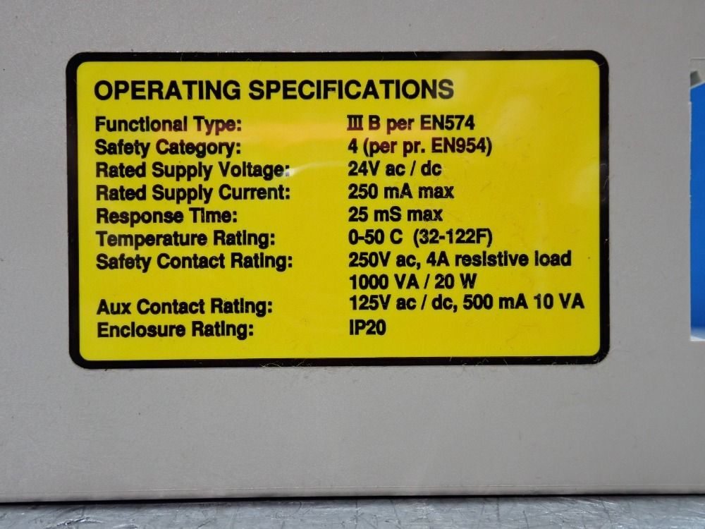 Banner Engineering Safety Relay - At-fm-2a