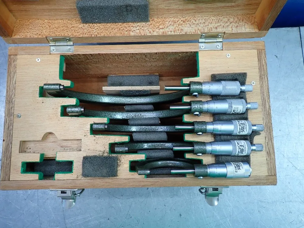 Mitutoyo Outside Micrometer Set