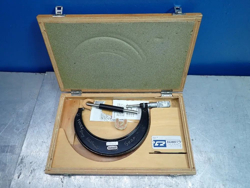 L.s. Starrett Micrometer - Fo0152