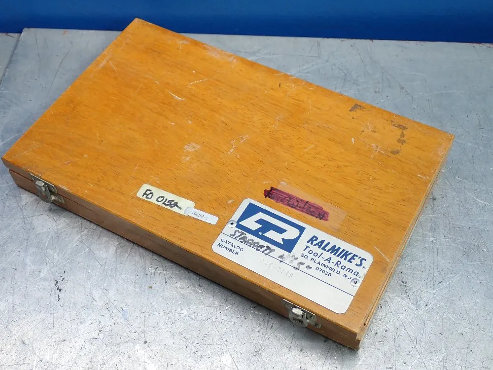 L.s. Starrett Micrometer - Fo0152