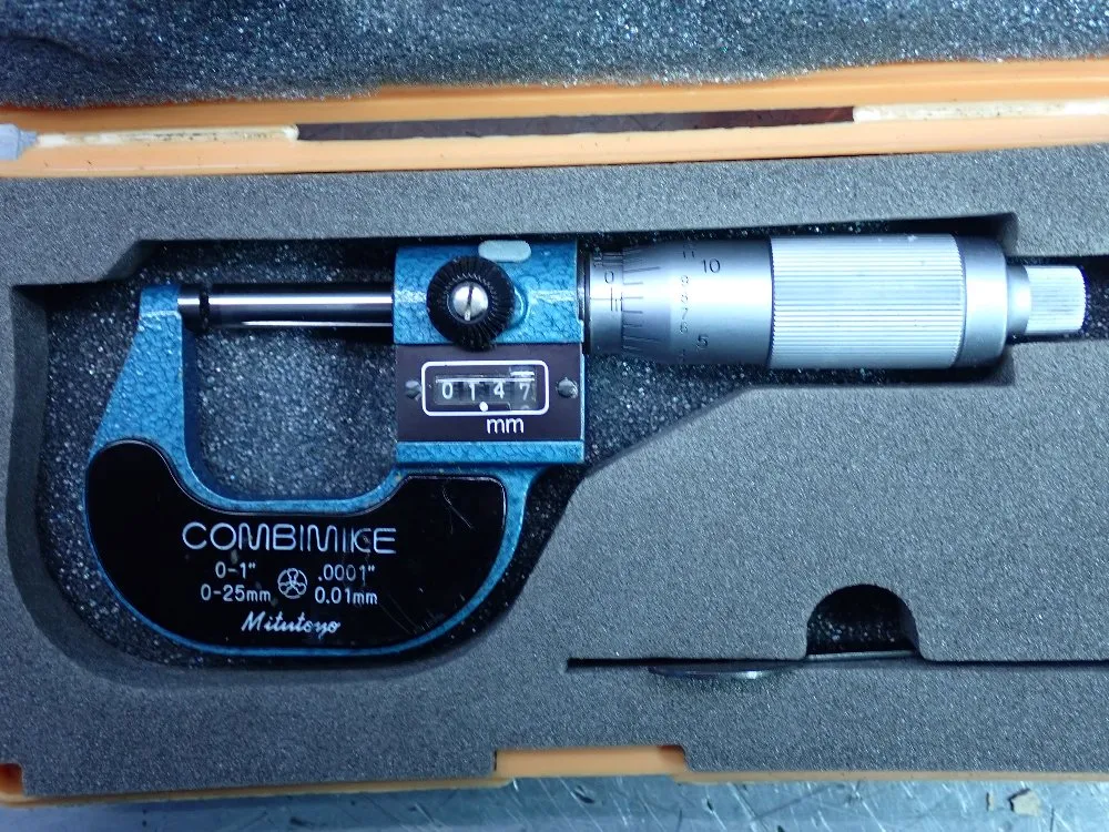 Mitutoyo 0-25mm/.01mm Indicating Micrometer - No. 159-211 N