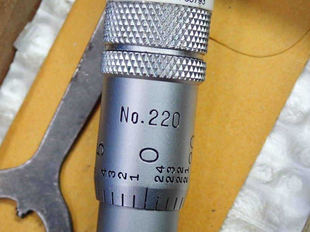 L.s. Starrett Micrometers 2 Pcs - No. 220