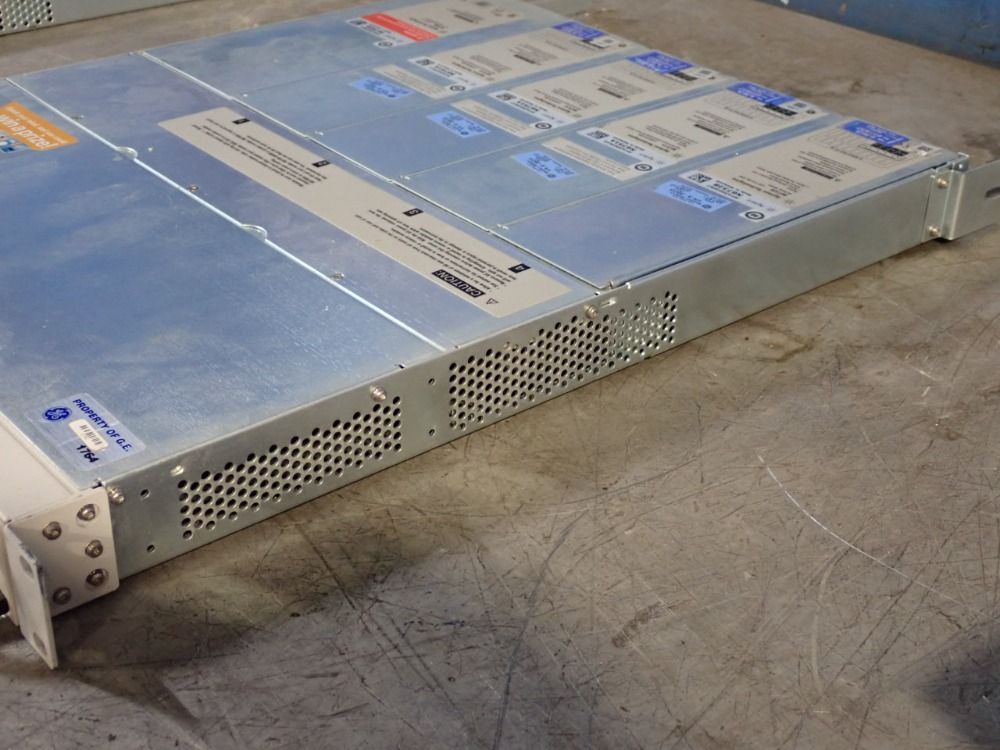 Agilent Technologies 400 W Mps Mainframe, Low Profile - N6700b