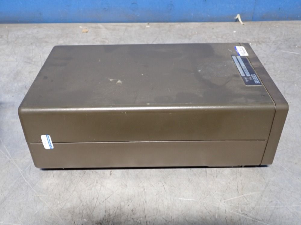 Keithley Instruments Digital Multimeter - 195