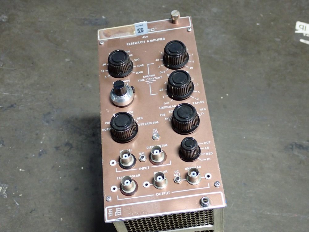 Ortec/eg&g Research Amplifier Plug-in Module - 450