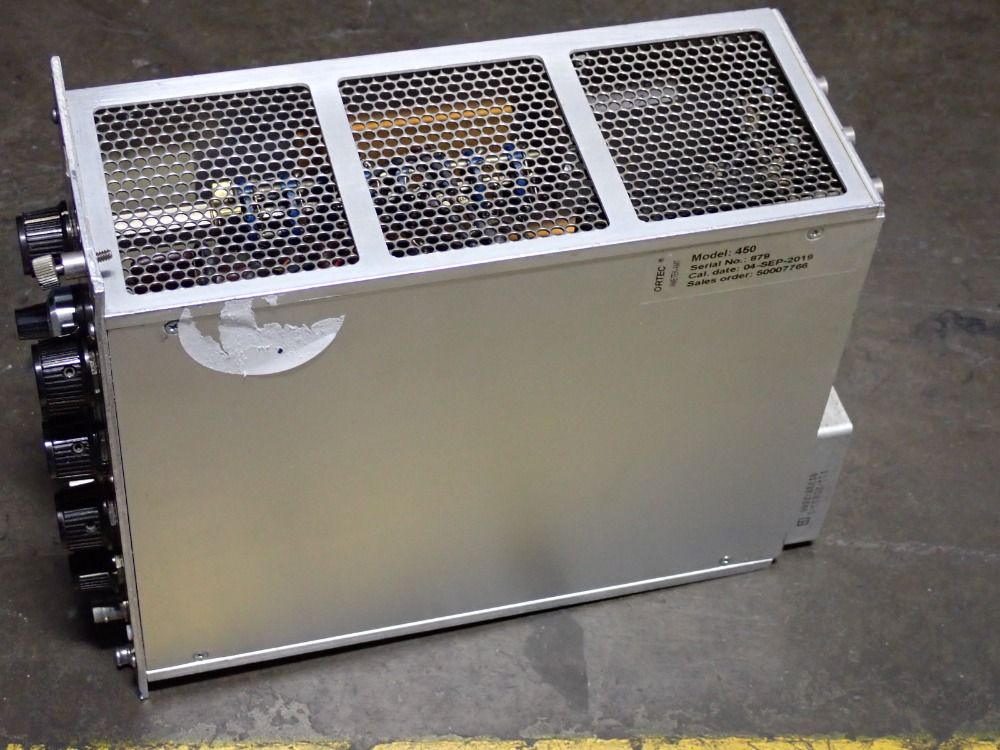 Ortec/eg&g Research Amplifier Plug-in Module - 450