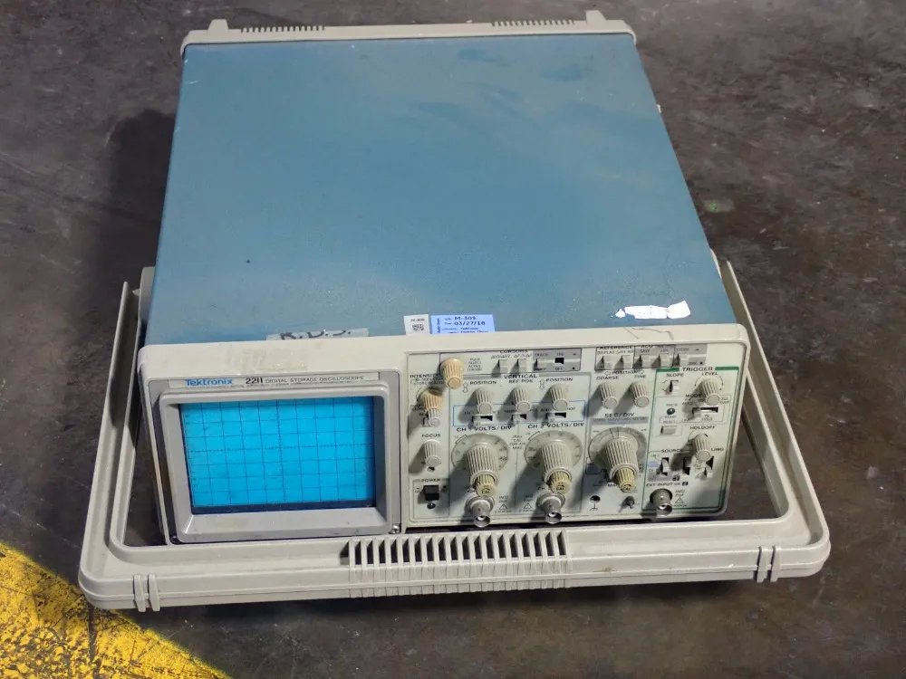 Tektronix 85 W Oscilloscope, Digital Storage - 2211