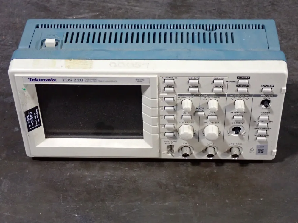 Tektronix 100 Mhz Oscilloscope, Digital - Tds220