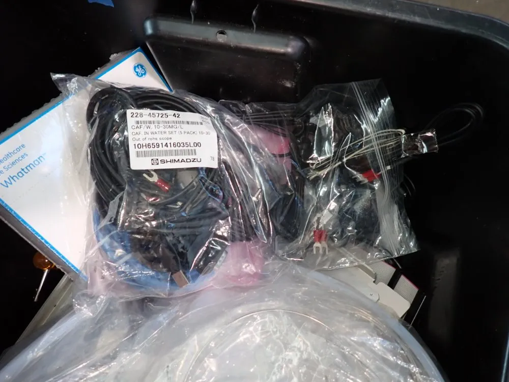 Shimadzu Liquid Chromatography System - Sil-20acht