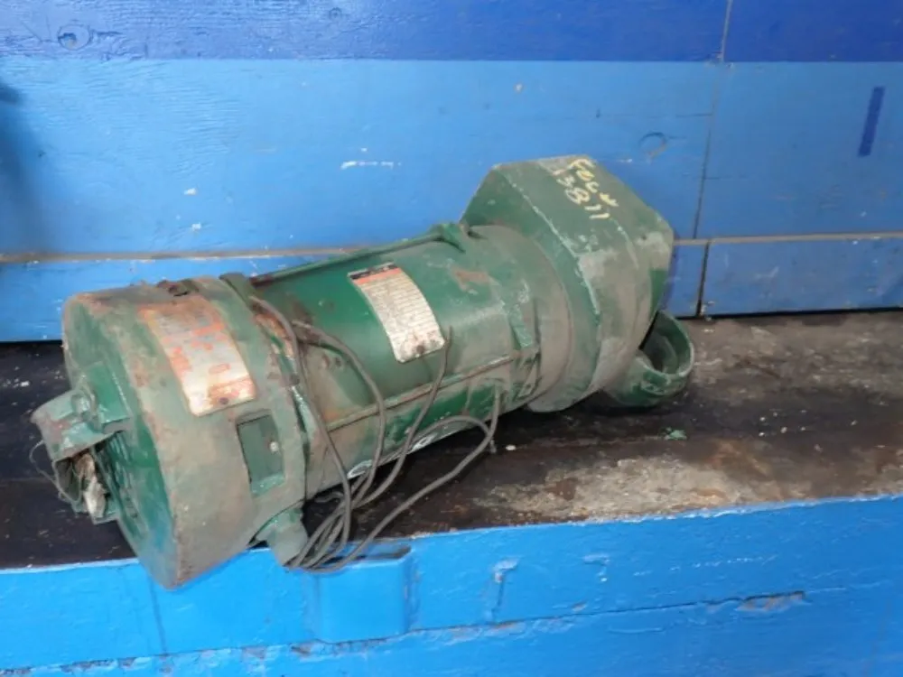 Reliance Electric 1/3 Mixer