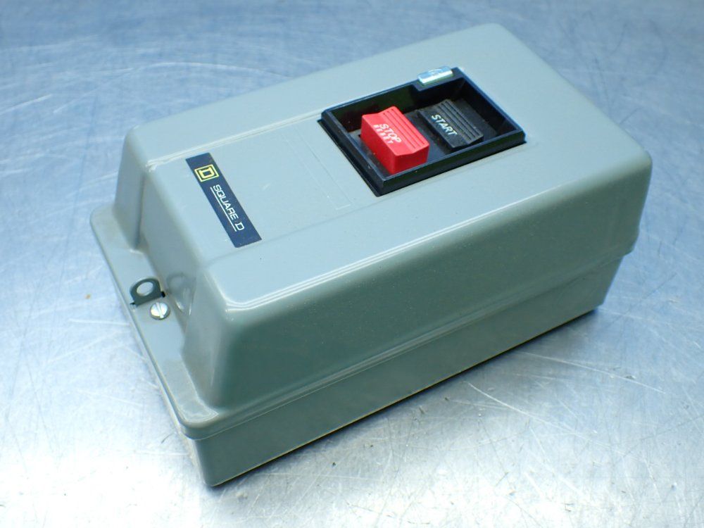 Square D Ac Manual Motor Starter. - 2510mbg2