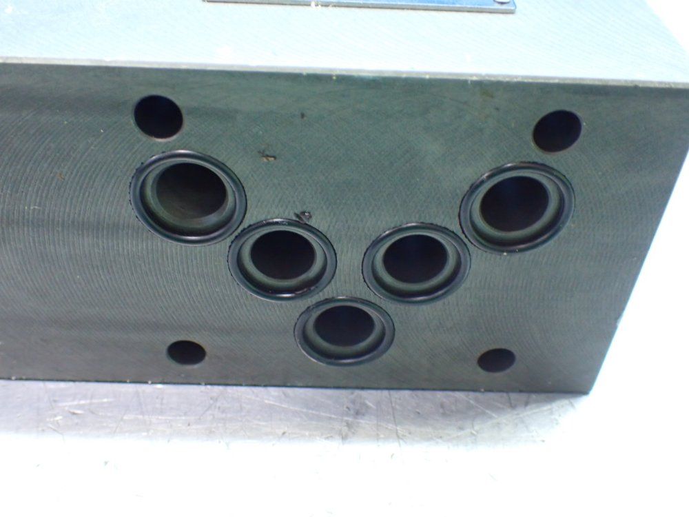 Wanfluh 160bar Max Hydraulic Solenoid Valve. - Zm22101a