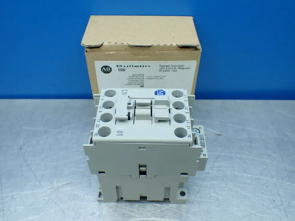Allen-bradley 3-phase Contactor. - 100-c16d01