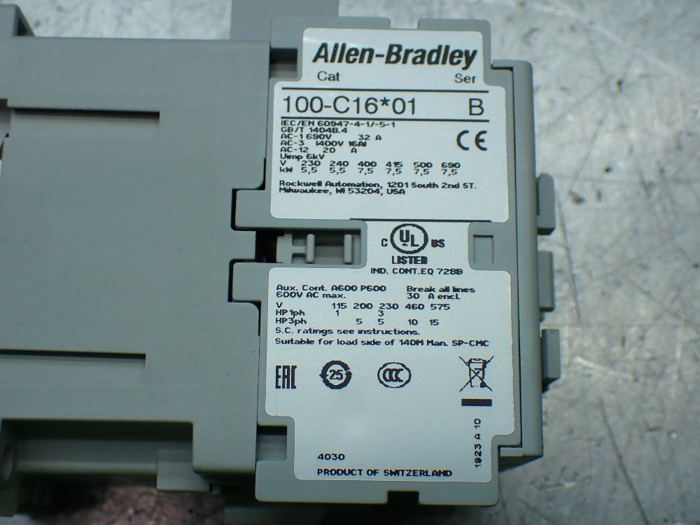 Allen-bradley 3-phase Contactor. - 100-c16d01