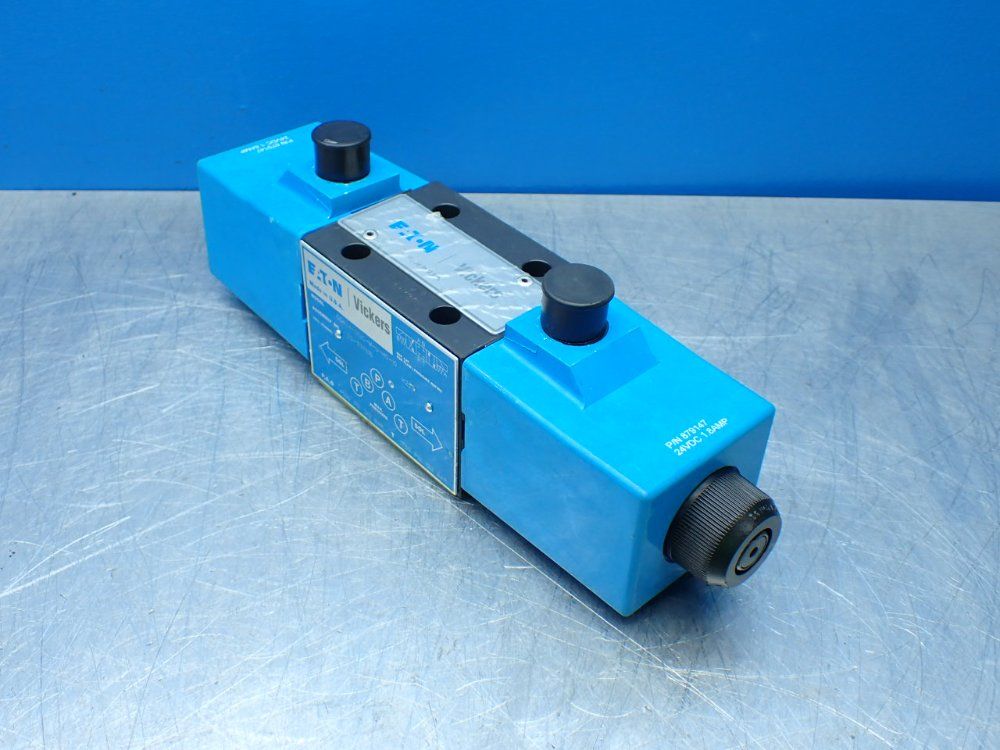 Eaton Vickers Hydraulic Directional Control Valve - Dg4v4-012c-m-u-h5-10