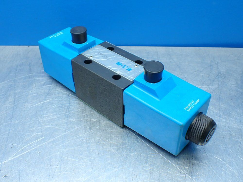 Eaton Vickers Hydraulic Directional Control Valve - Dg4v4-012c-m-u-h5-10