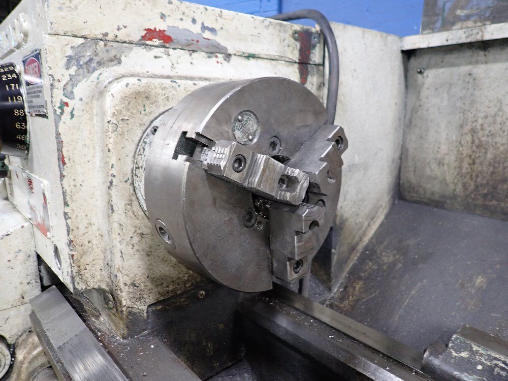 Leblond 16" X 32" Lathe