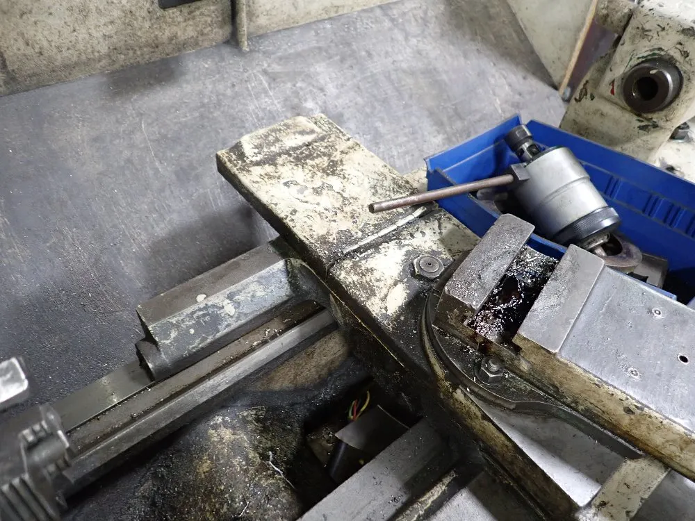 Leblond 16" X 32" Lathe