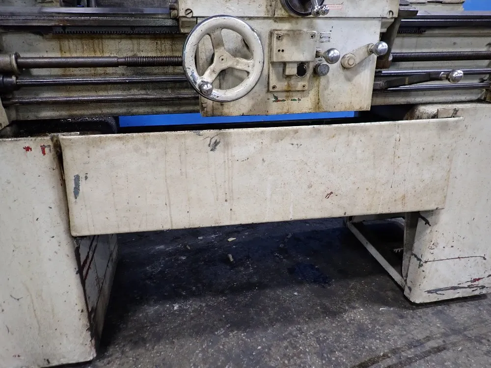 Leblond 16" X 32" Lathe