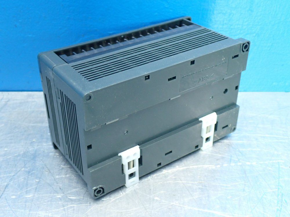 Ge Versamax Micro Controller - Ic200udd240-dd